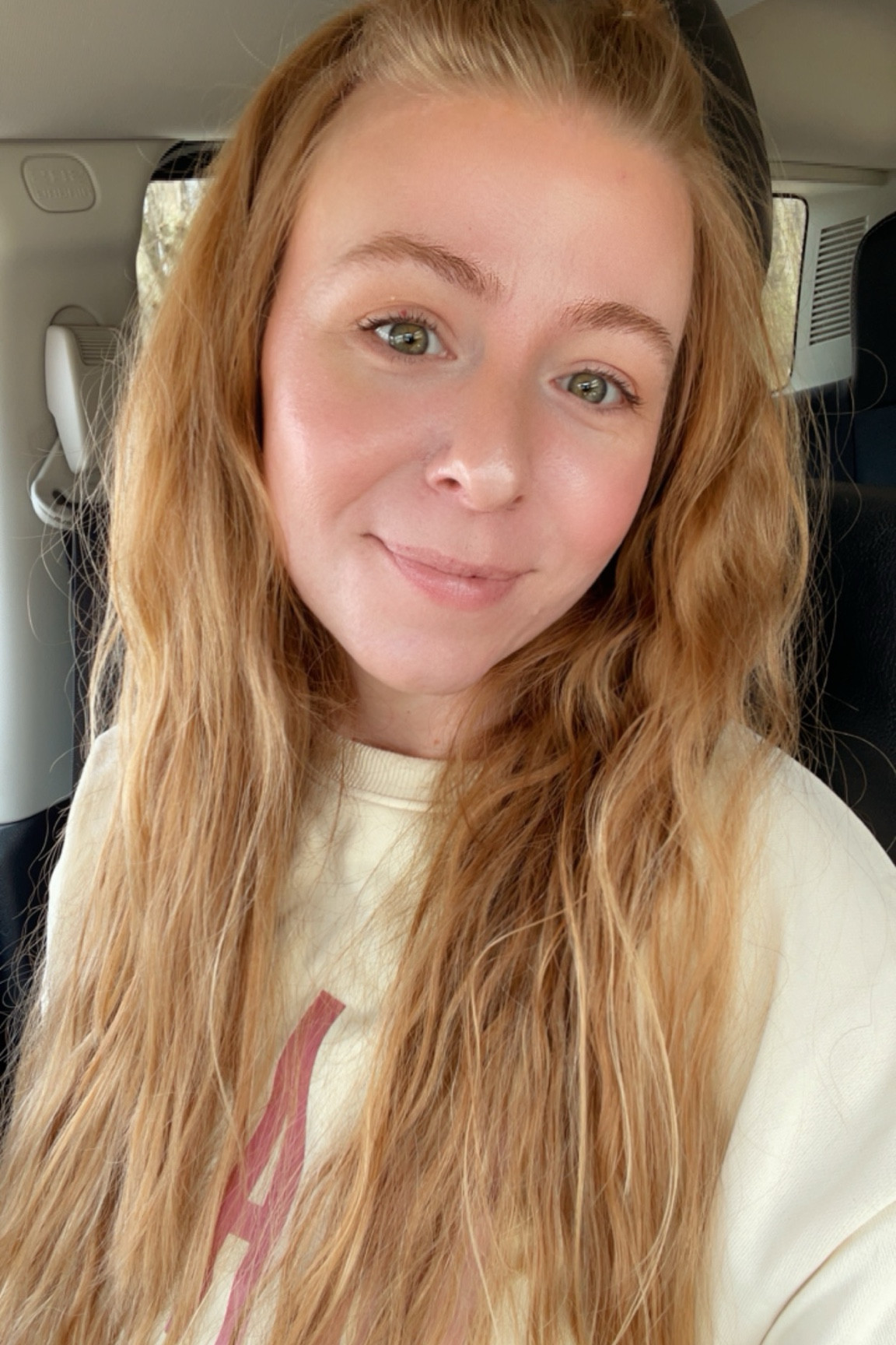 Simple glowy makeup & skincare! 

#LTKBeauty #LTKFamily #LTKFindsUnder50