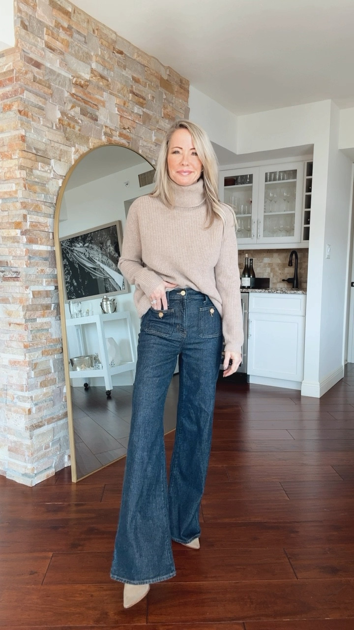 Winter cozy sweater stylee

#LTKOver40 #LTKStyleTip #LTKWatchNow