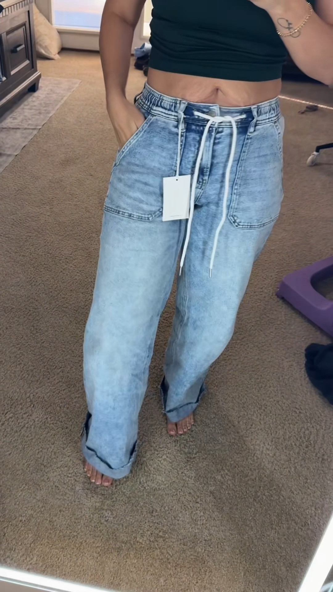 Comfort + Style 

#LTKmomlife #LTKgrwm #LTKootd