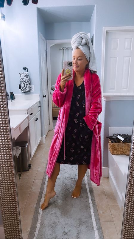 Joyspun onesie and robe pajamas 

#LTKstyletip #LTKmidsize #LTKbeauty