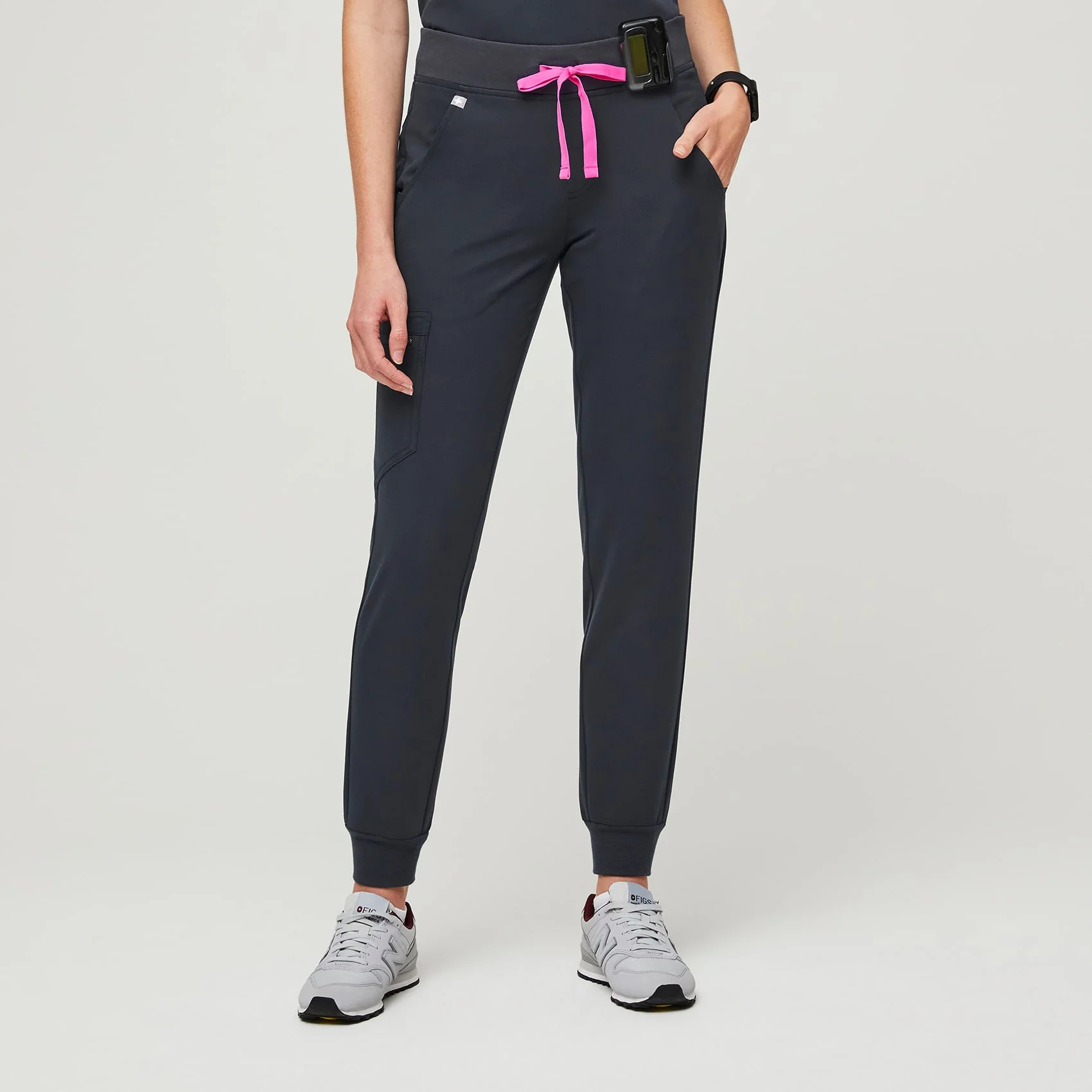 Women's Zamora™ Jogger Scrub Pants - Night Sky · FIGS | FIGS