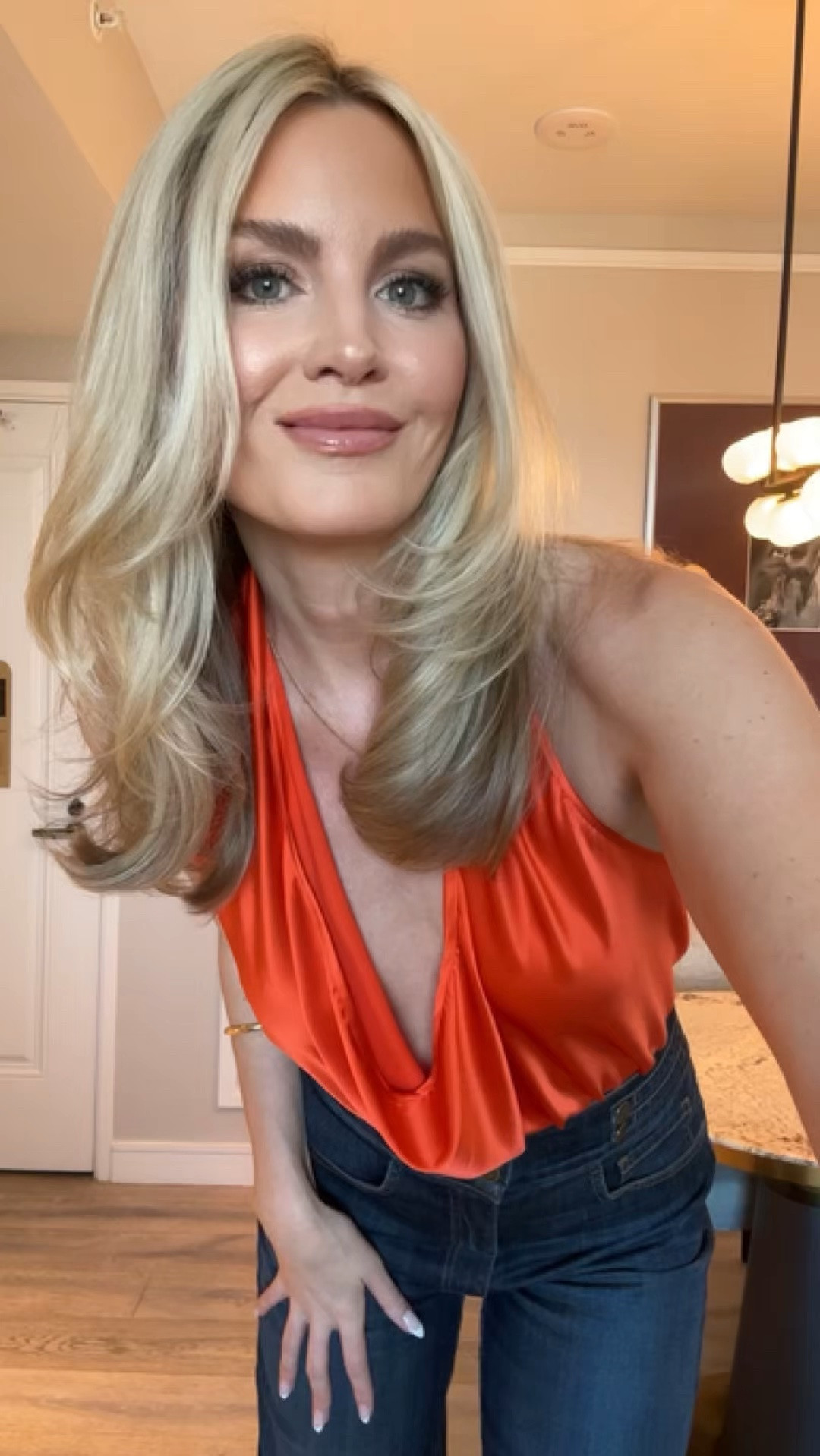 Orange silk + dark denim is always a yes 🍸✨

Wore this gorgeous six in one top with dark denim for the perfect mix of sleek, classy, and just a little bold. Honestly one of those outfits that makes you feel put together the second you put it on. 🧡✨