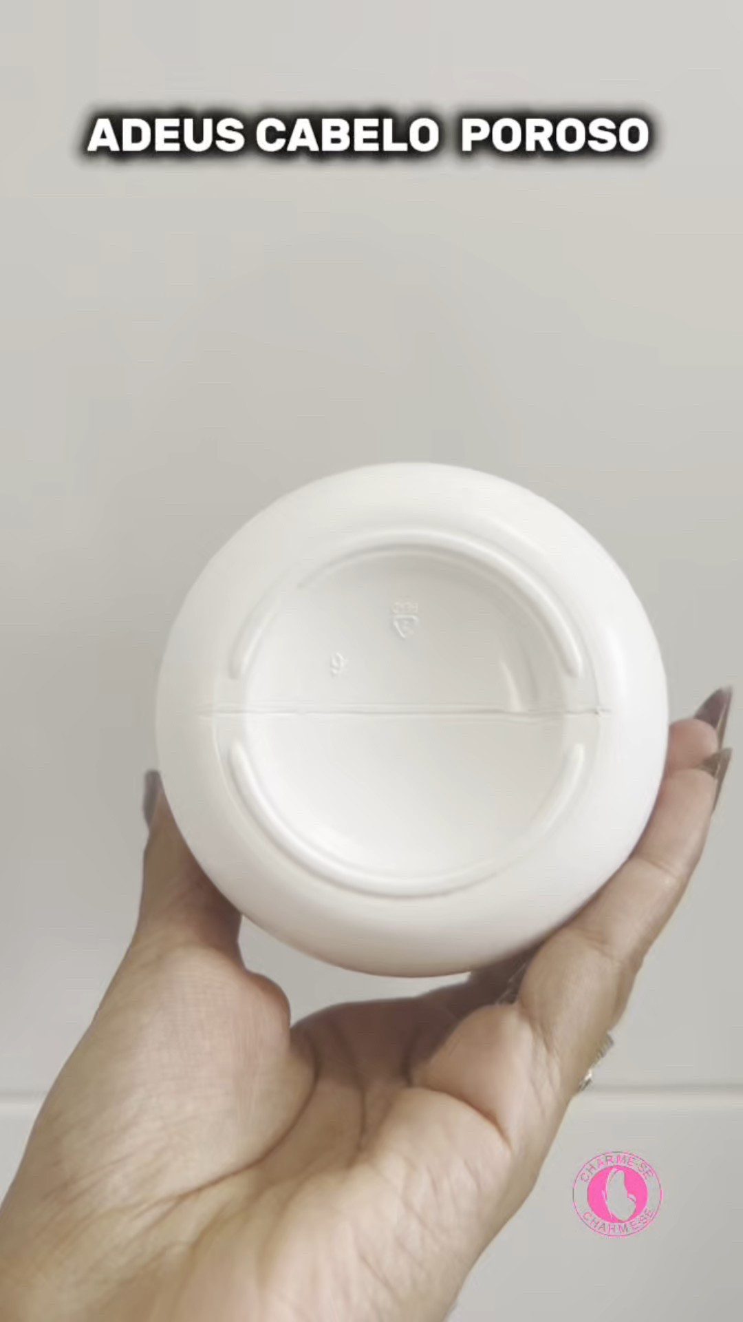 A Máscara de Tratamento Antiporosidade S.O.S Cachos De Repente Pronta! oferece nutrição intensa, restauração e hidratação da fibra capilar, sendo ideal para um cronograma capilar completo, eficaz e prático. Regenera os fios em 1 aplicação, garantindo maciez e brilho ultra gloss

#LTKbeleza #LTKbrasil