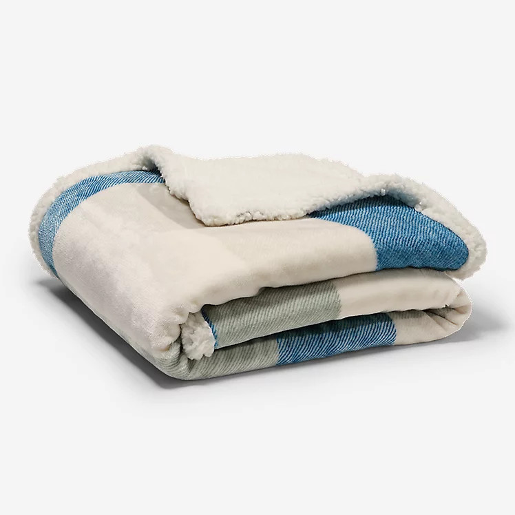 HomeBlankets & Throws Cabin Fleece Throw | Eddie Bauer, LLC