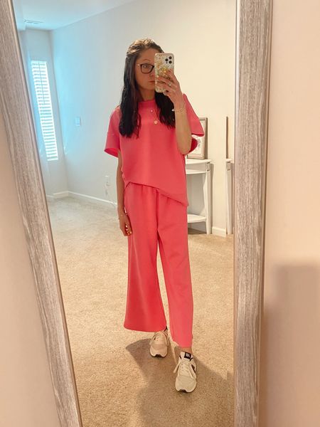 Pink athleisure 

#LTKfindsunder50 #LTKFestival #LTKGiftGuide