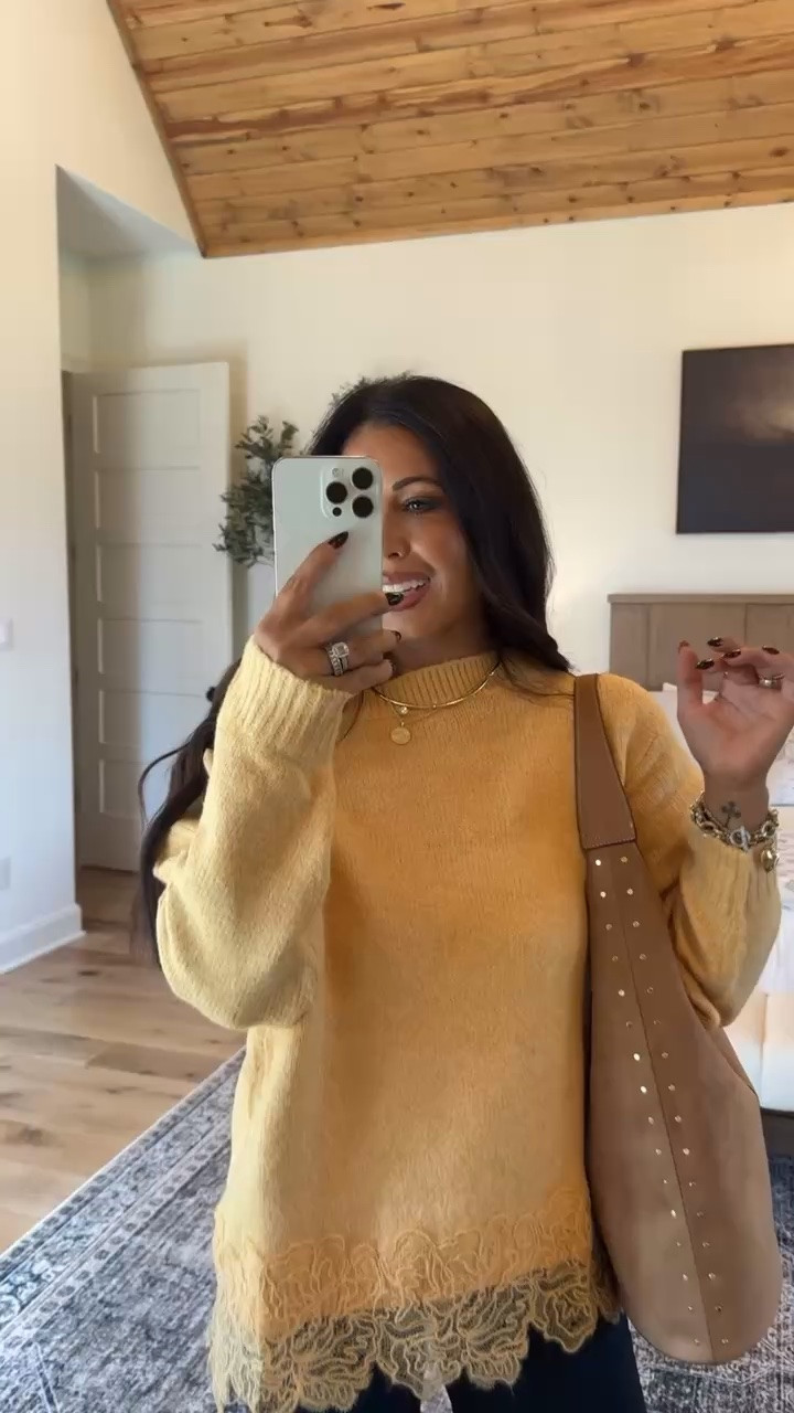 This buttery-yellow off-the-shoulder sweater is so soft and flattering! Paired with dark-wash flare jeans and cozy platform shoes for the cutest casual fall outfit.
#OffShoulderSweater #FlareJeans #FallOutfit #CasualStyle