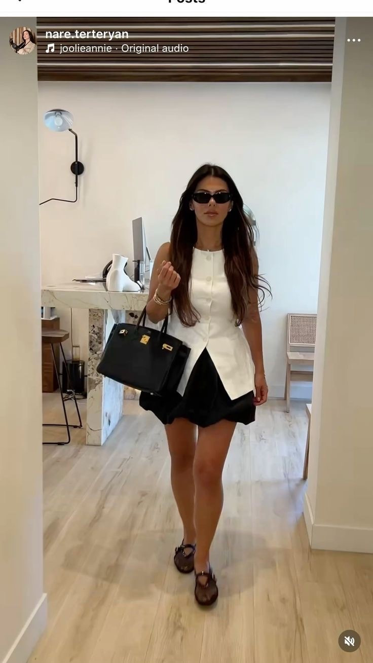 Black bubble skirt
White vest blazer
Old money , classy, quiet luxury 

#LTKBeauty #LTKootd #LTKMothersDay