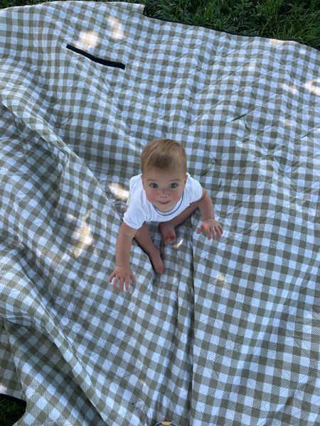 It’s picnic blanket season! I have two. This one from Amazon lives in the stroller and I have a second from little unicorn that I keep at home. They are both waterproof and a summer baby essential!

Outdoor blanket , waterproof blanket 


#LTKbaby #LTKfindsunder50