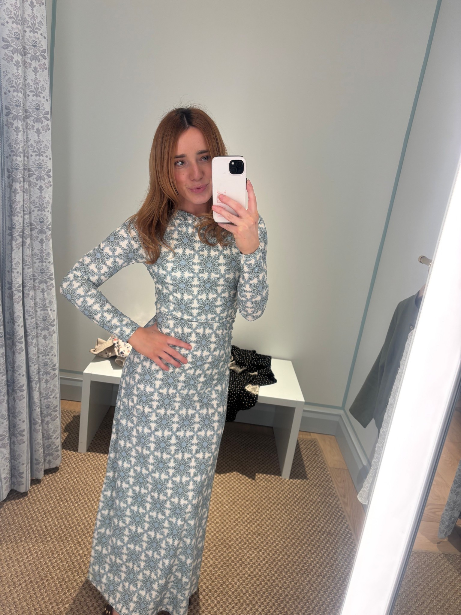 I love this dress from Hill House! Obsessed with this print and the long sleeve dress! 

#LTKootd #LTKSeasonal #LTKPetite