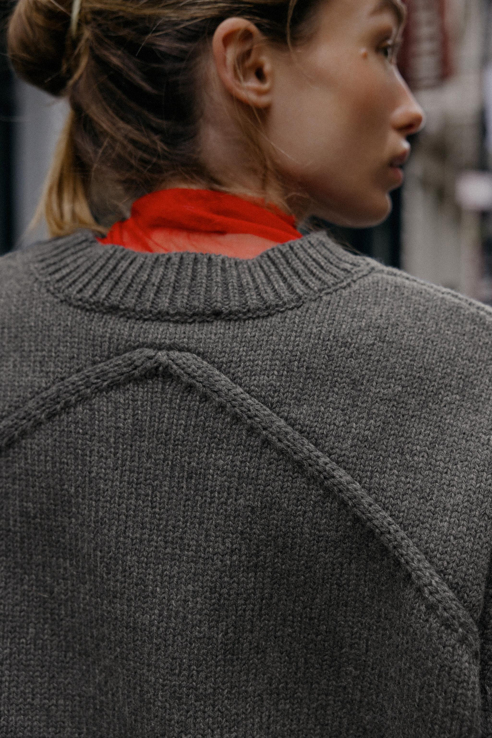 KNIT SWEATER WITH BACK DETAIL | Zara Canada