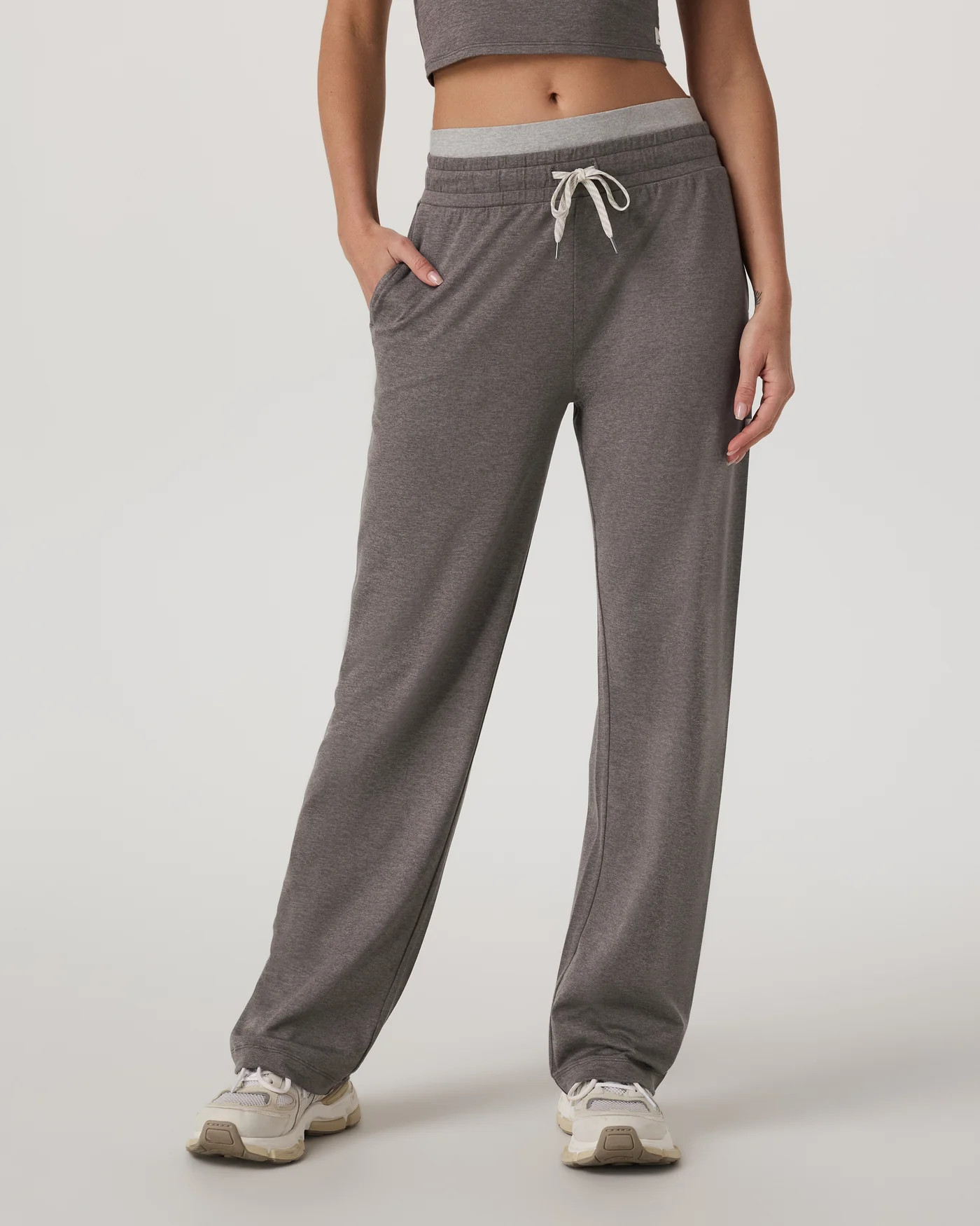 Halo Warm Up Straight Leg Pant | Vuori Clothing (US & Canada)