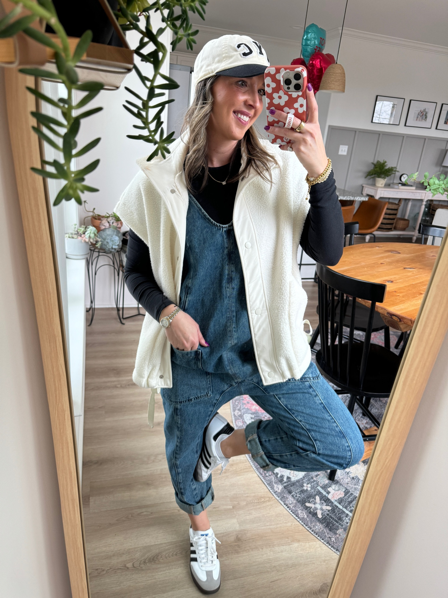 Todays OOTD 

Small in jumpsuit 
Vest Amazon
Long sleeve Lululemon size 6


#LTKSpringSale #LTKSeasonal