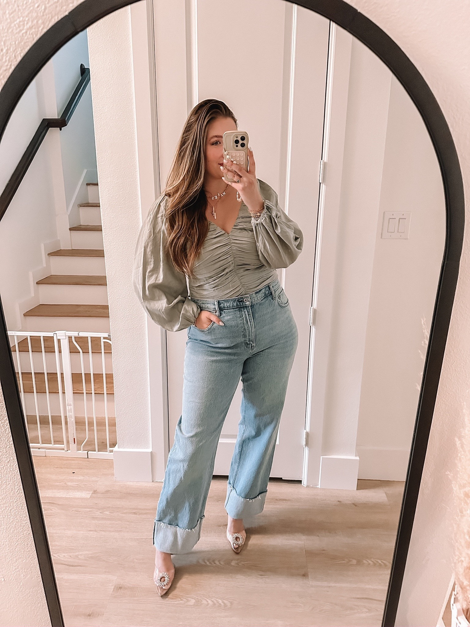 Your favorites this week! This top is so flattering! I’ll wear this all year! 