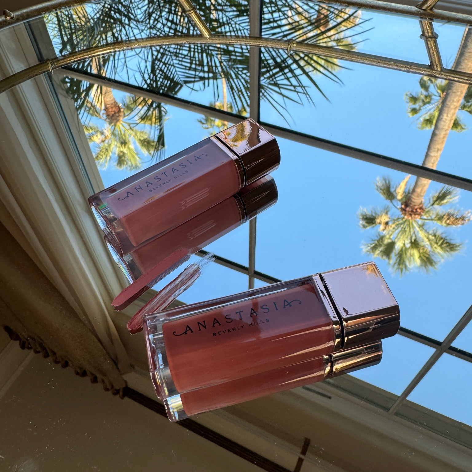 Anastasia Lip 🫦 

#LTKBeauty #LTKGiftGuide #LTKParties