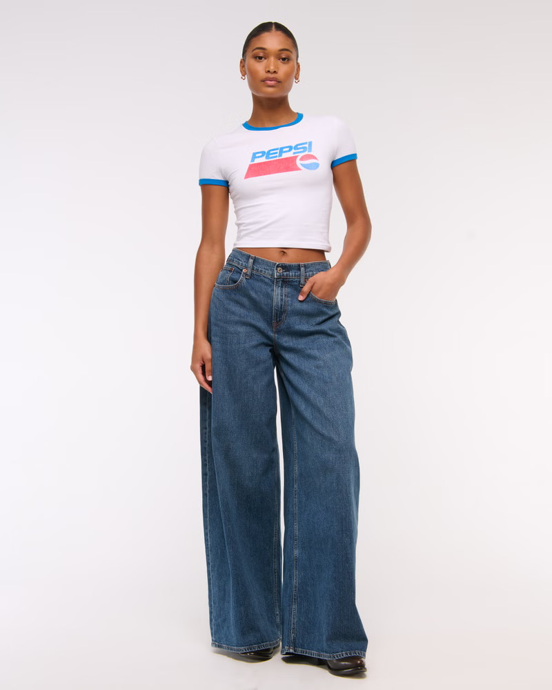 Women's Curve Love Linen-Blend Ultra Wide Leg Jean | Women's Bottoms | Abercrombie.com | Abercrombie & Fitch (US)