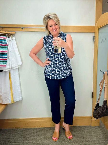 40% off sale today at Talbots! I’m wearing a size 8 in my top and pants. My heels are TTS in a 9.5

#LTKshoecrush #LTKsalealert #LTKworkwear