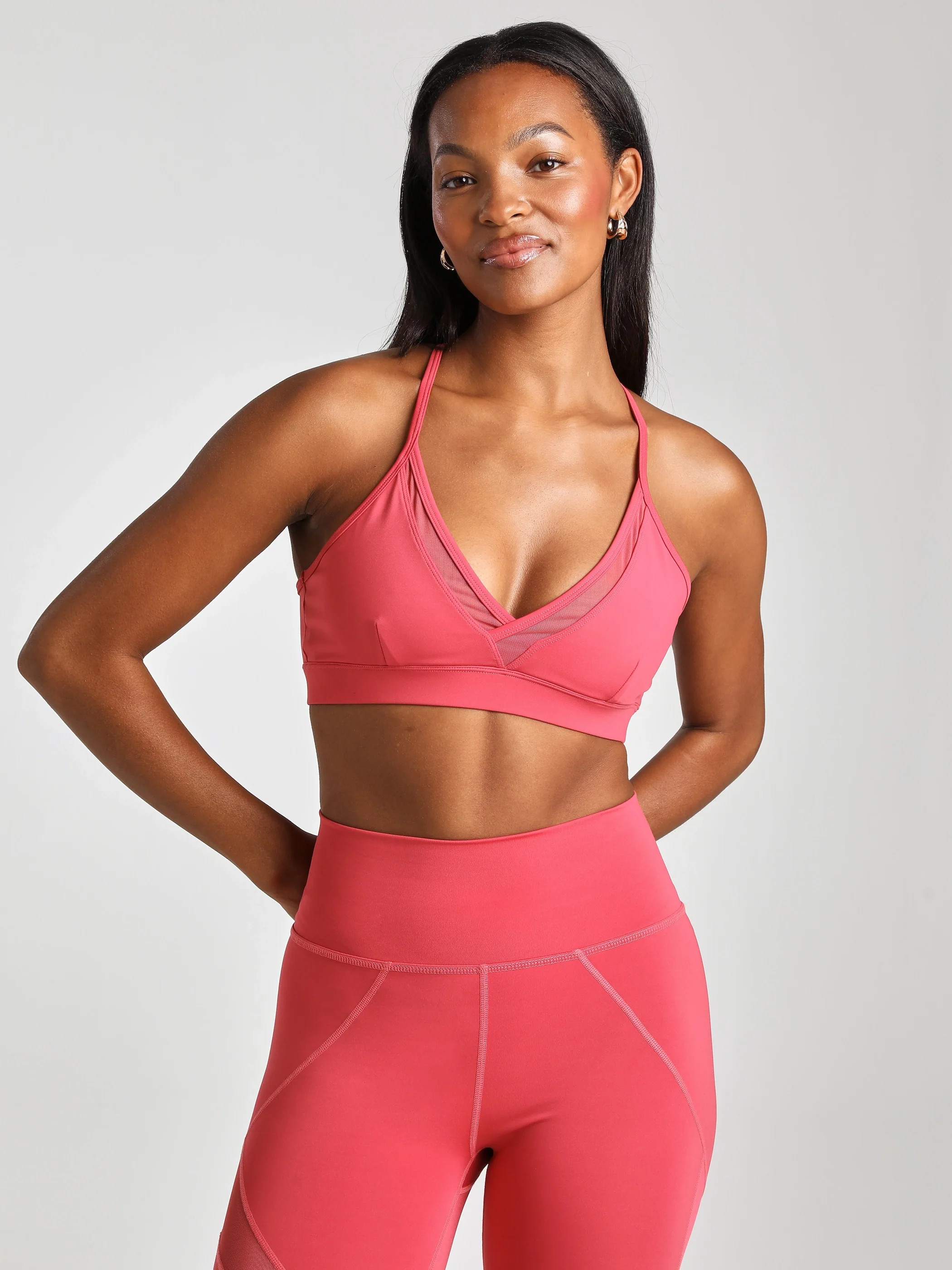 V-Neck Mesh Panel Bra | Losano