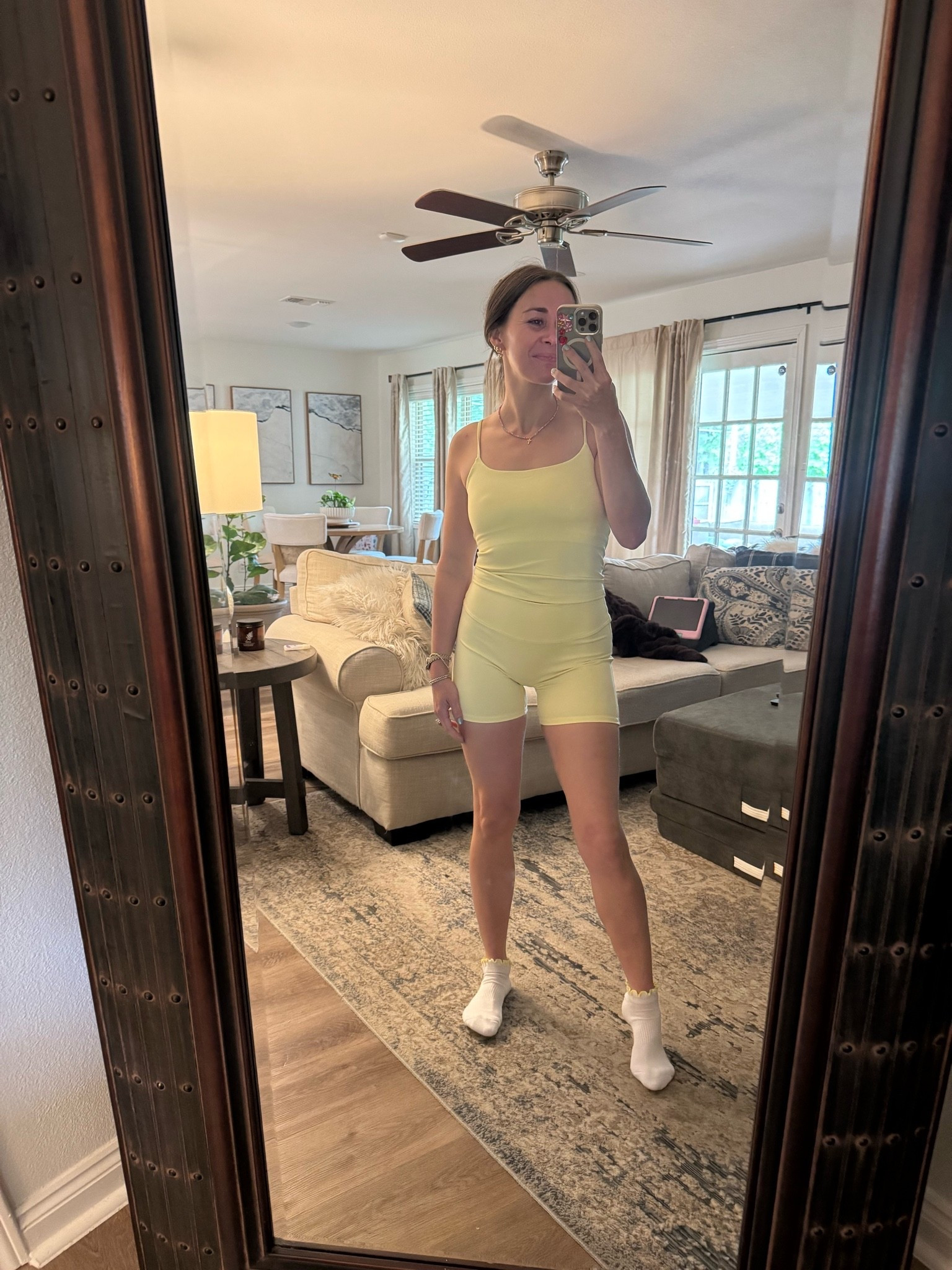 Adorable butter yellow activewear set under $30!

#LTKgrwm #LTKmomlife #LTKfitnessgoals