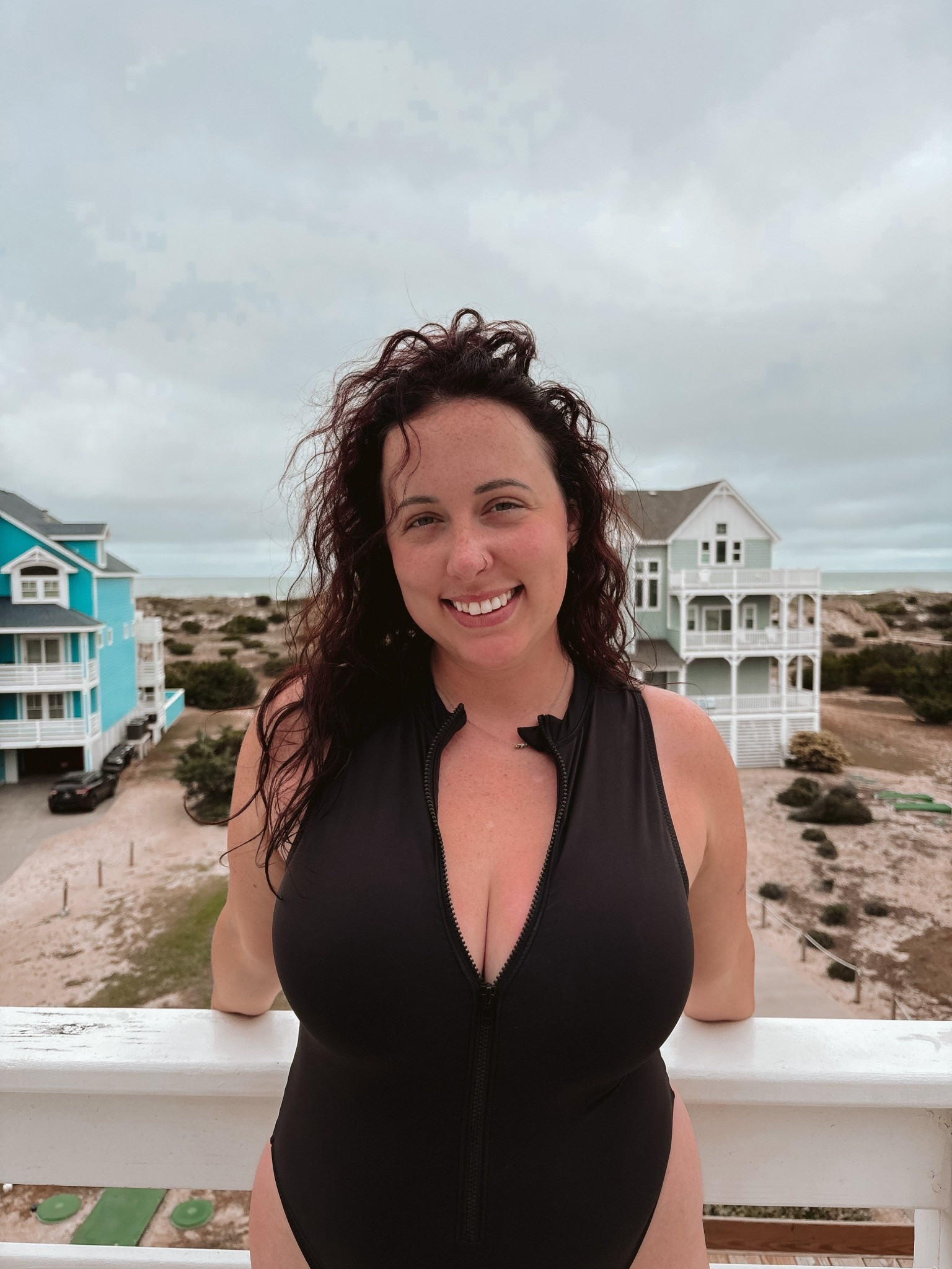 Skims swim 🌊🥥

#LTKSwim #LTKMidsize #LTKSeasonal