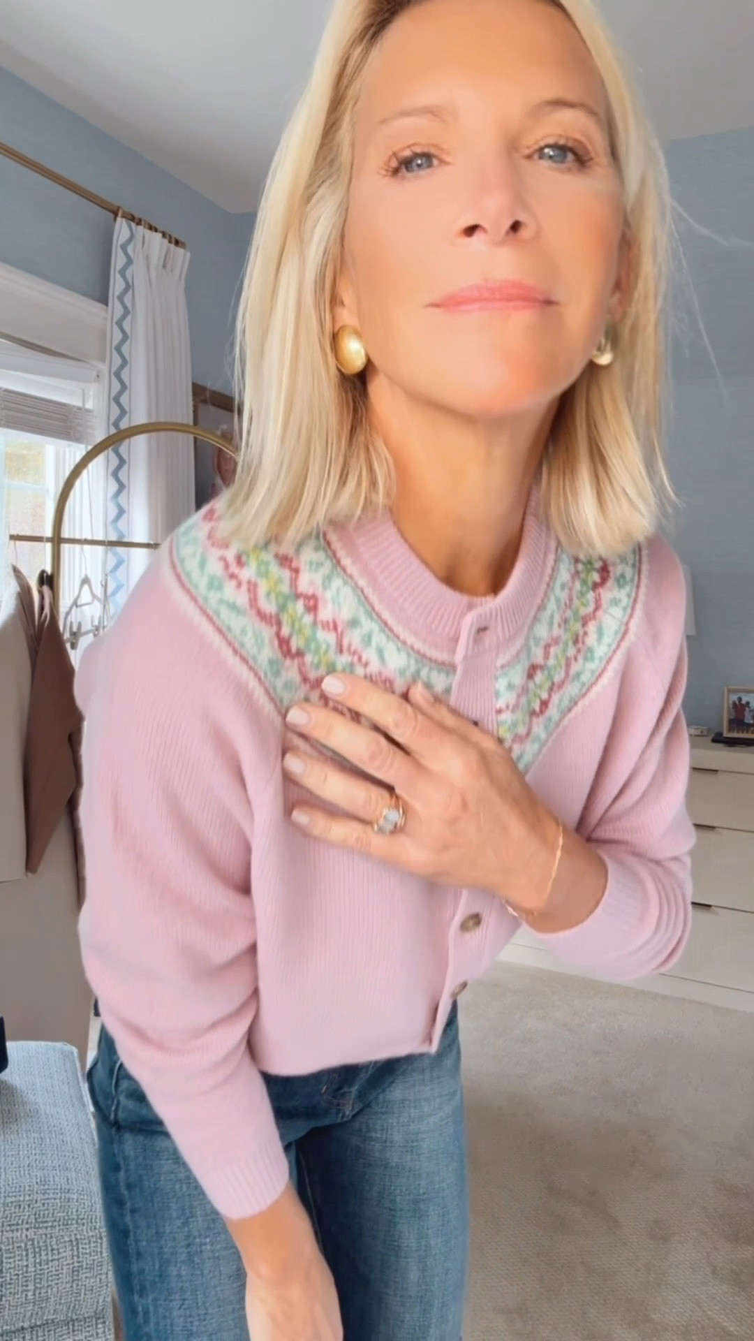 This pink Fair Isle cardigan from J.Crew is such an easy one. Cute for Valentine’s but still totally everyday. It’s 10% off plus extra 30% off with code SHOPSALE, so it’s a good time to grab it.

#jcrewfinds #valentinesoutfit #everydayknit #cozystyle #ltkfashion #ltkfinds #salealert #sweater #casualoutfit

#LTKValentine #LTKSaleAlert #LTKOver40