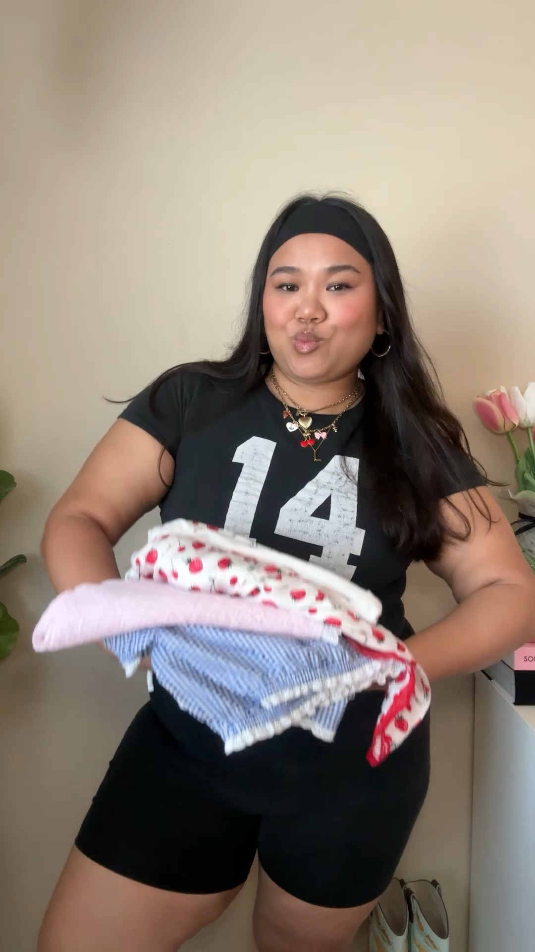 Plus Size vs pink x Frankie’s bikinis try on haul coquettee

#LTKSeasonal #LTKVideo #LTKplussize