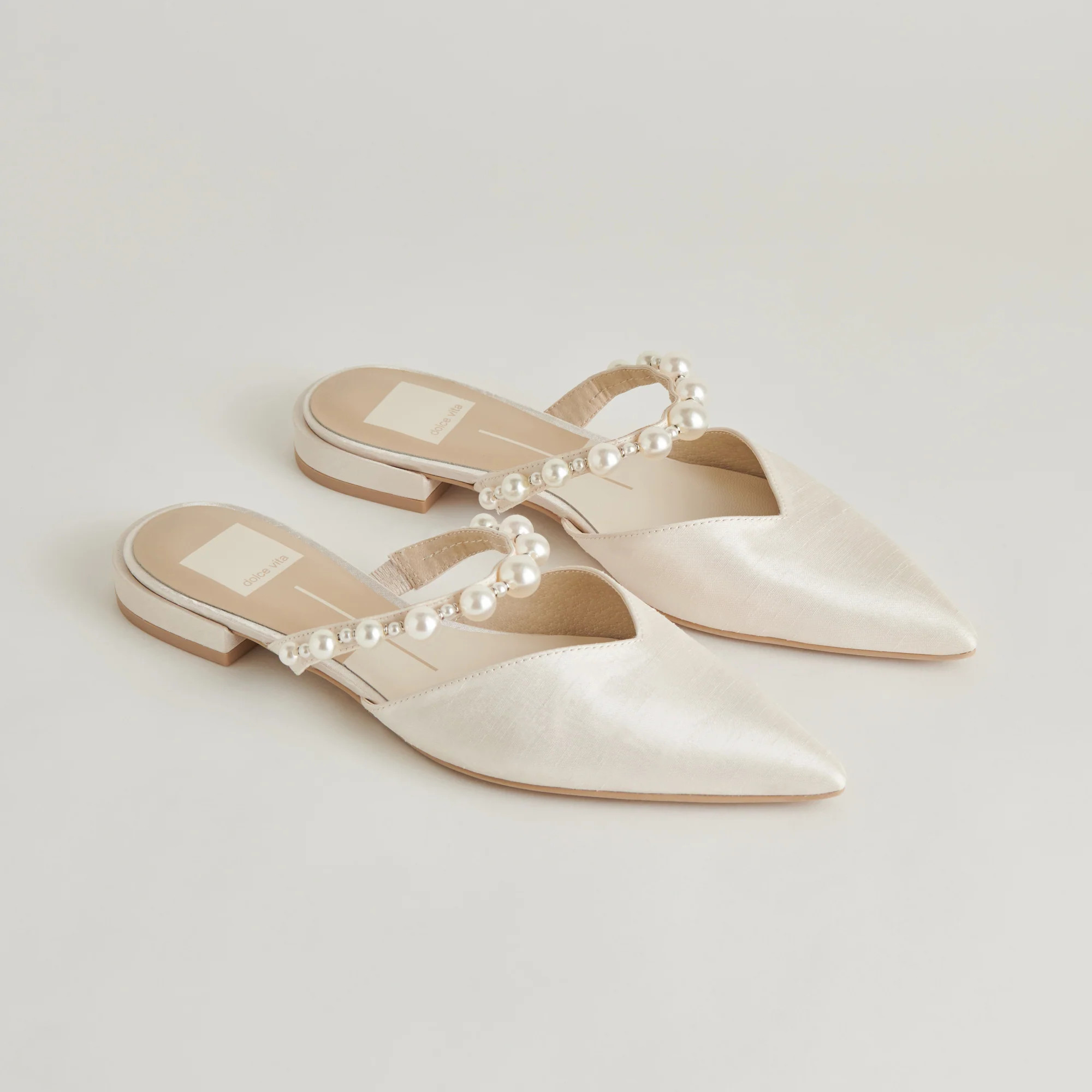 Kanika Pearl Flats Vanilla Pearls | DolceVita.com