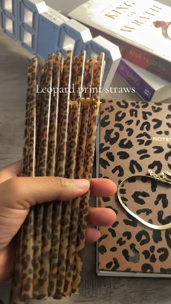 Coffee Straws Leopard Print

#LTKdayinmylife #LTKfoodie #LTKSaleAlert