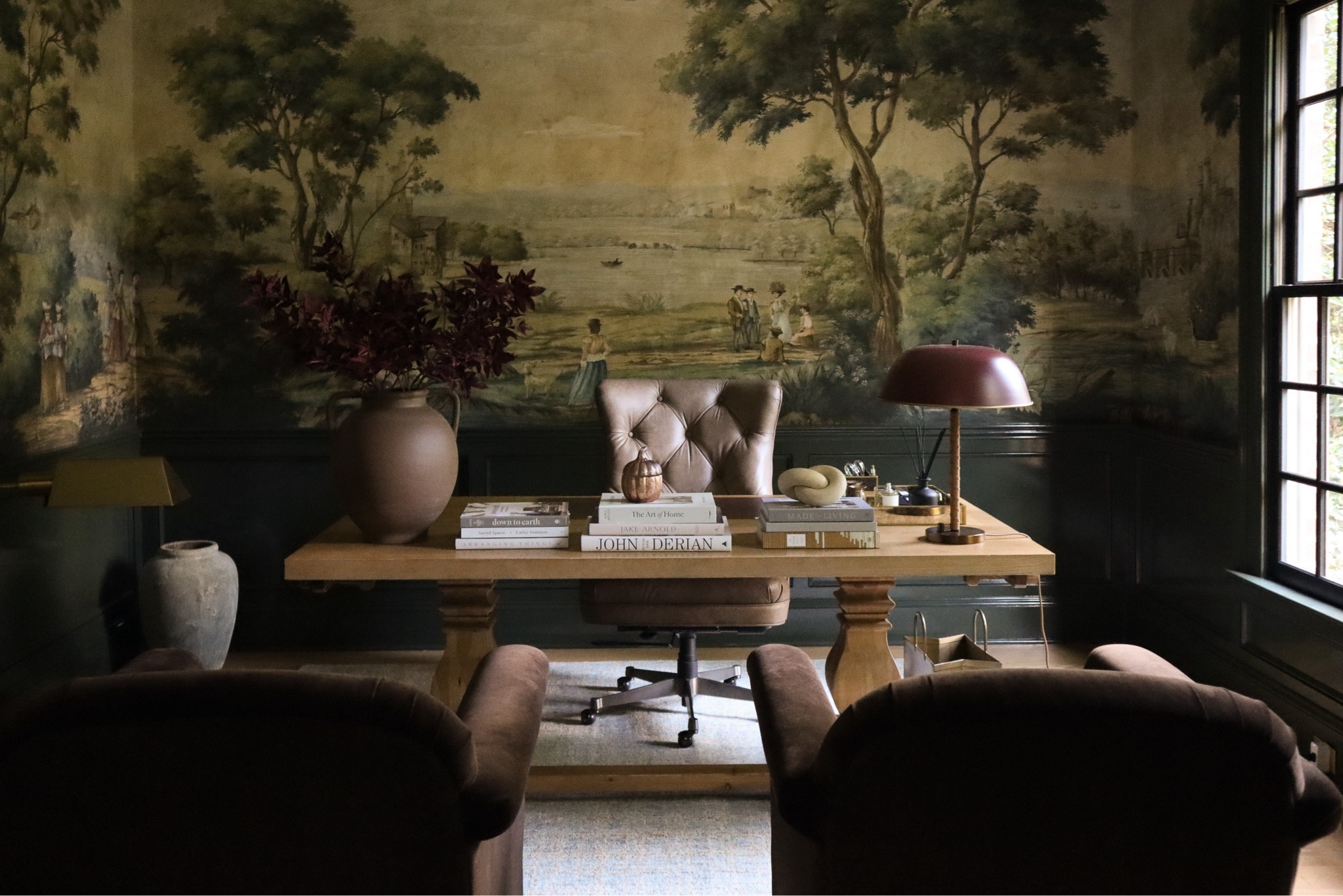 Shop the Study 🖤

#LTKStyleTip #LTKHome #LTKSeasonal