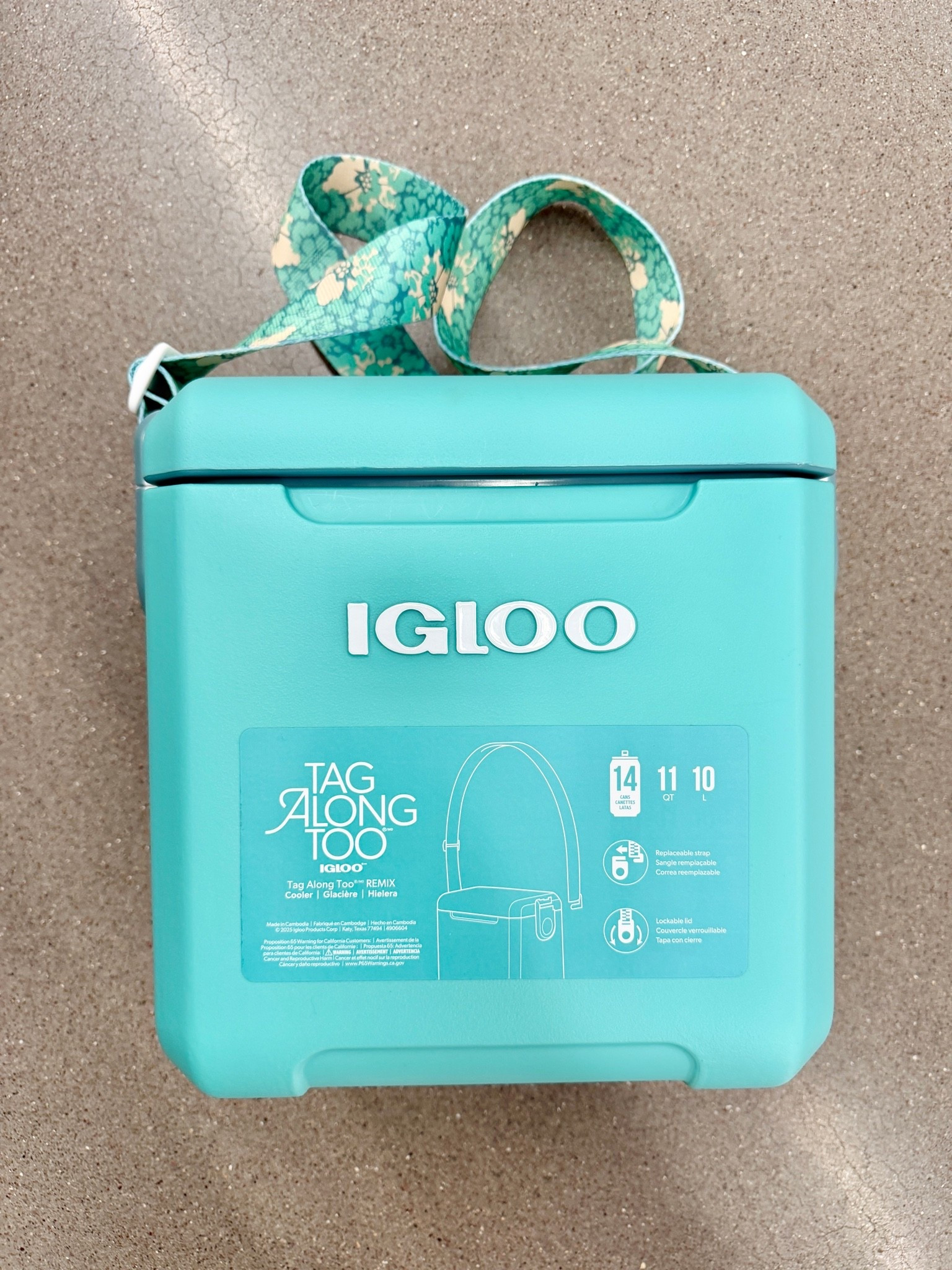 Igloo Tag Along Too Cooler🧊☀️ Available in multiple colors. Holds up to 14 cans. 

~ summer essentials, Father’s Day gift ideas, items for summer, lake house, summer vacation, beverage cooler, boating essentials, gifts for dad, gifts for men, gifts for husband, gift ideas for him

#LTKSeasonal
