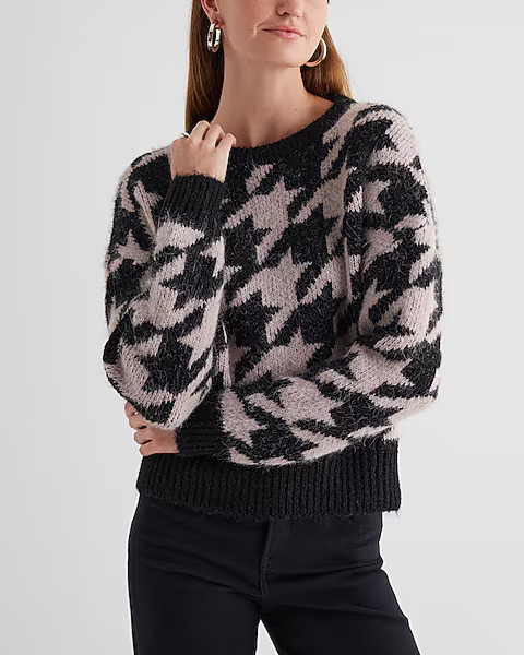 Houndstooth Fuzzy Knit Crew Neck Sweater | Express