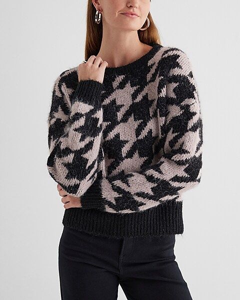 Houndstooth Fuzzy Knit Crew Neck Sweater | Express