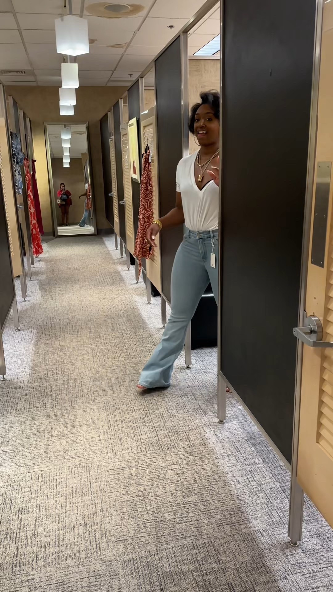 Good American Flare Jeans

#LTKWatchNow #LTKBeauty #LTKStyleTip