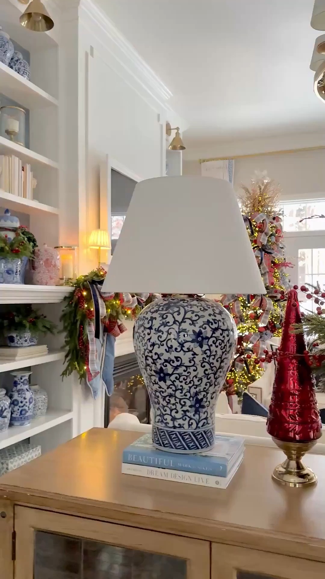 Gorgeous, lush and classic, this Christmas greenery arrangement is so chic!

Christmas decor, Christmas finds, Chic Christmas, Chic decor, home decor, home finds, home style, chic home 

 #LTKSeasonal #LTKHome