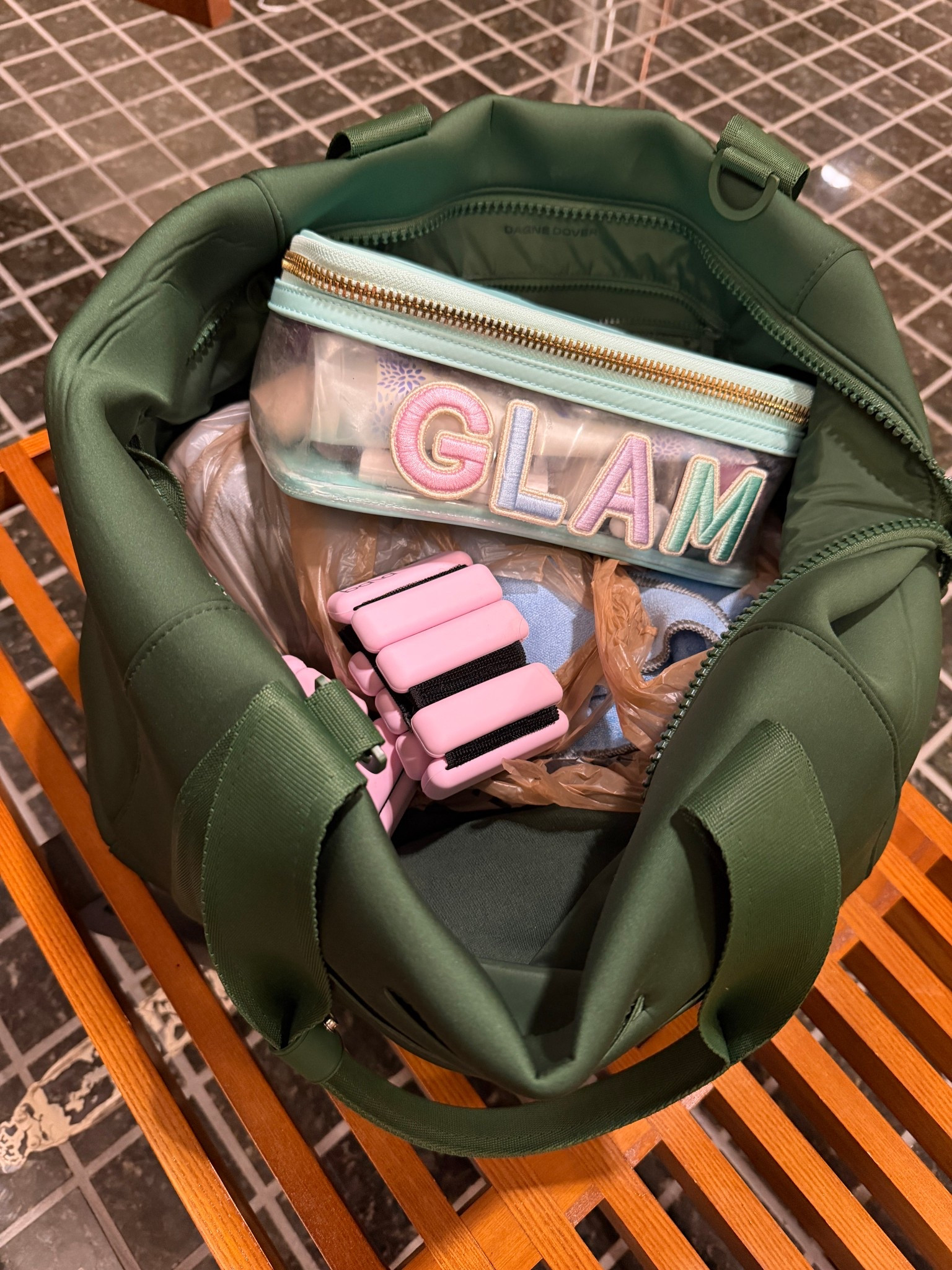 Best Gym Bag hands down.
I use Dagne Dover but also have quince and it’s pretty much identical 