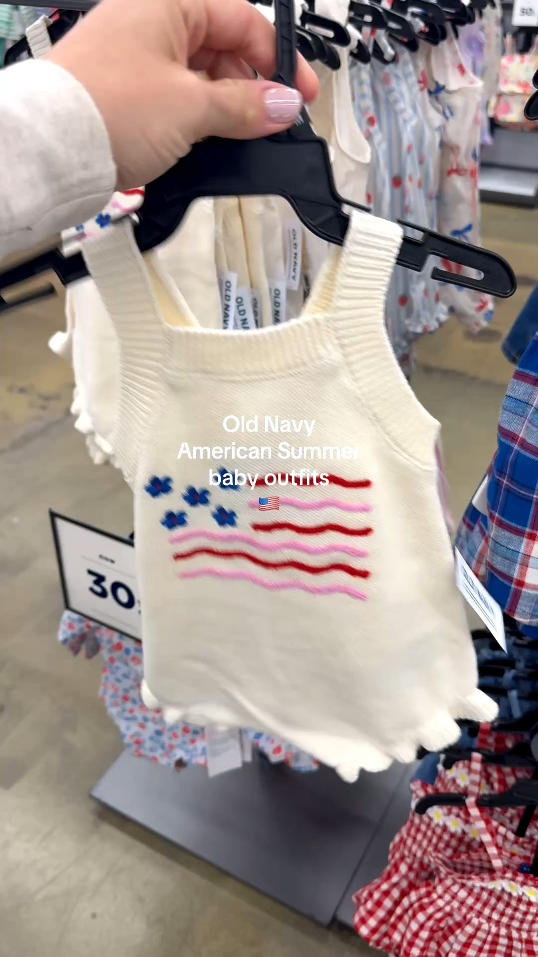 the cutest baby USA drop at old navy, perfect for memorial day & 4th of july 🇺🇸 