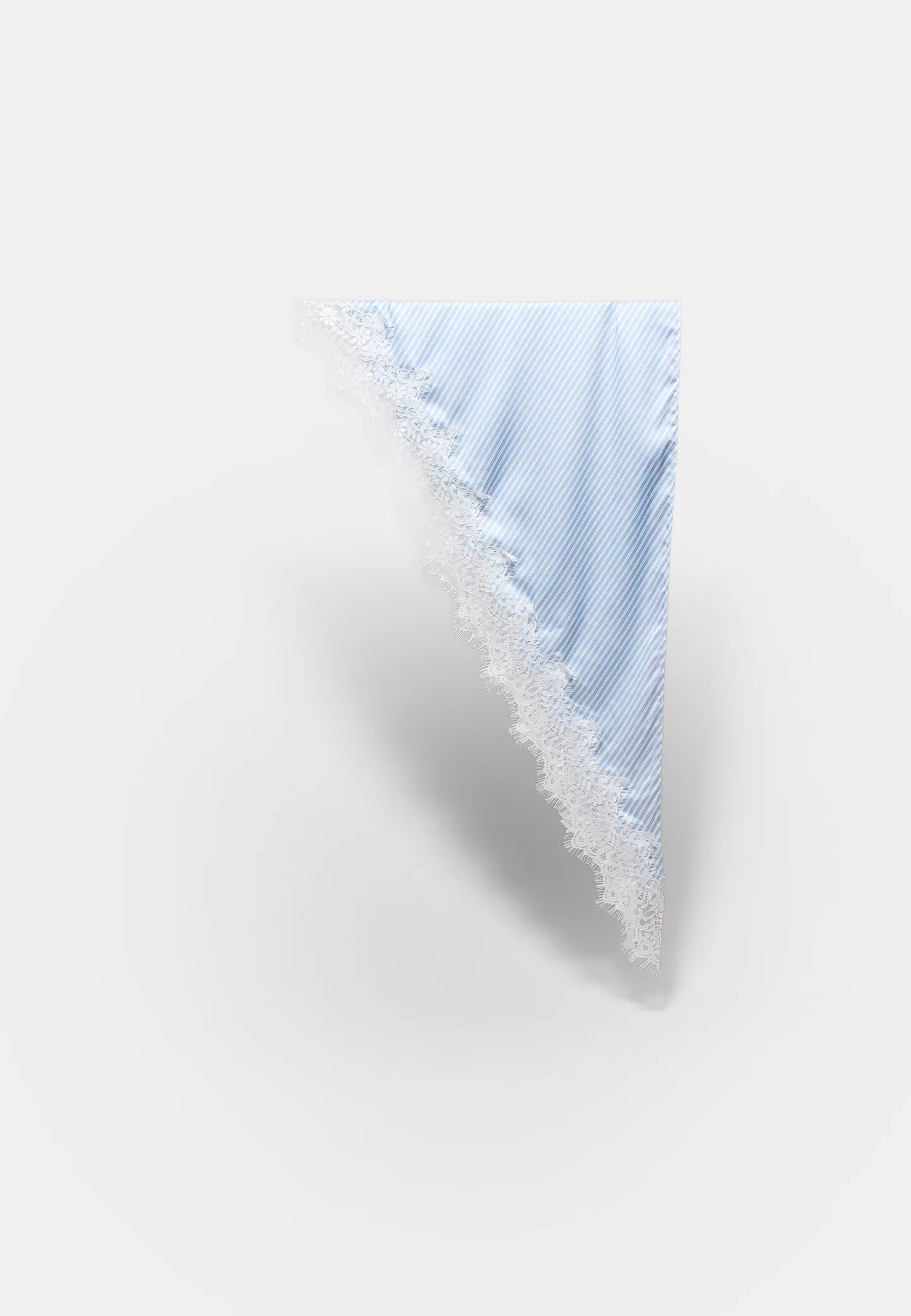 Lace trim striped pareo - Women's Mocacos Nuevo | Stradivarius United Kingdom | Stradivarius (UK)