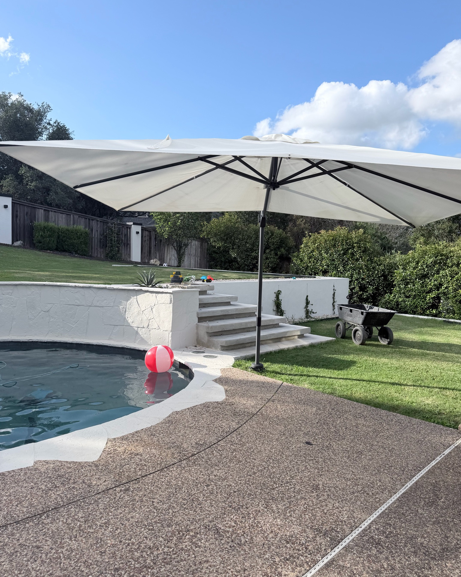 We’ve had these cantiliver sun shades for 4 years now and we love them so much

#LTKHome