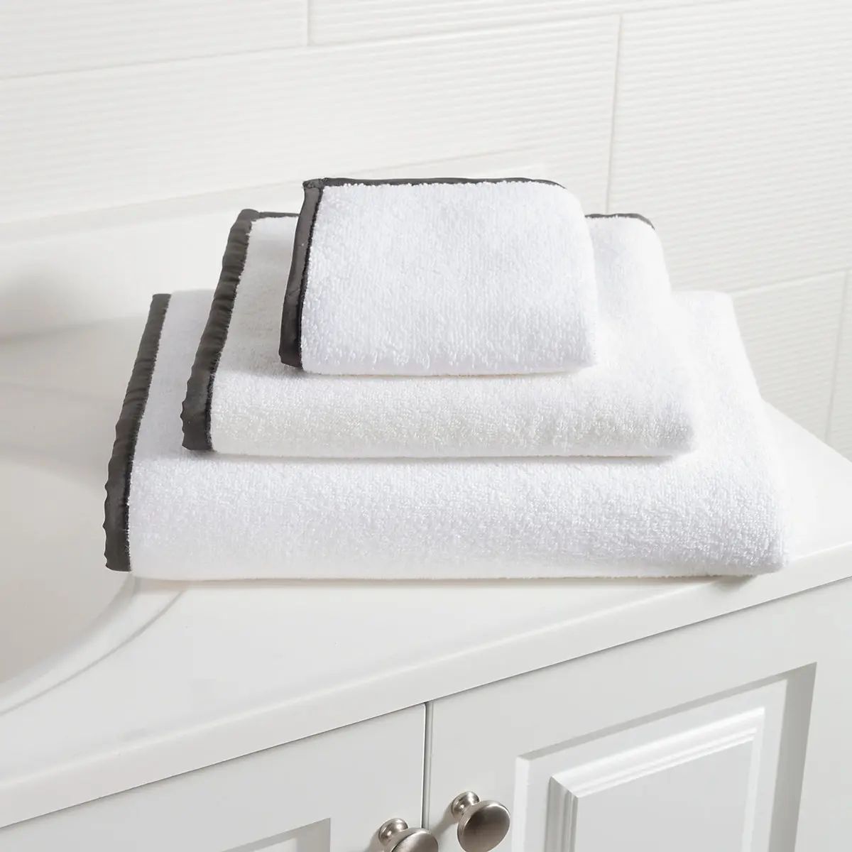 Signature Banded White/Shale Towel | Annie Selke