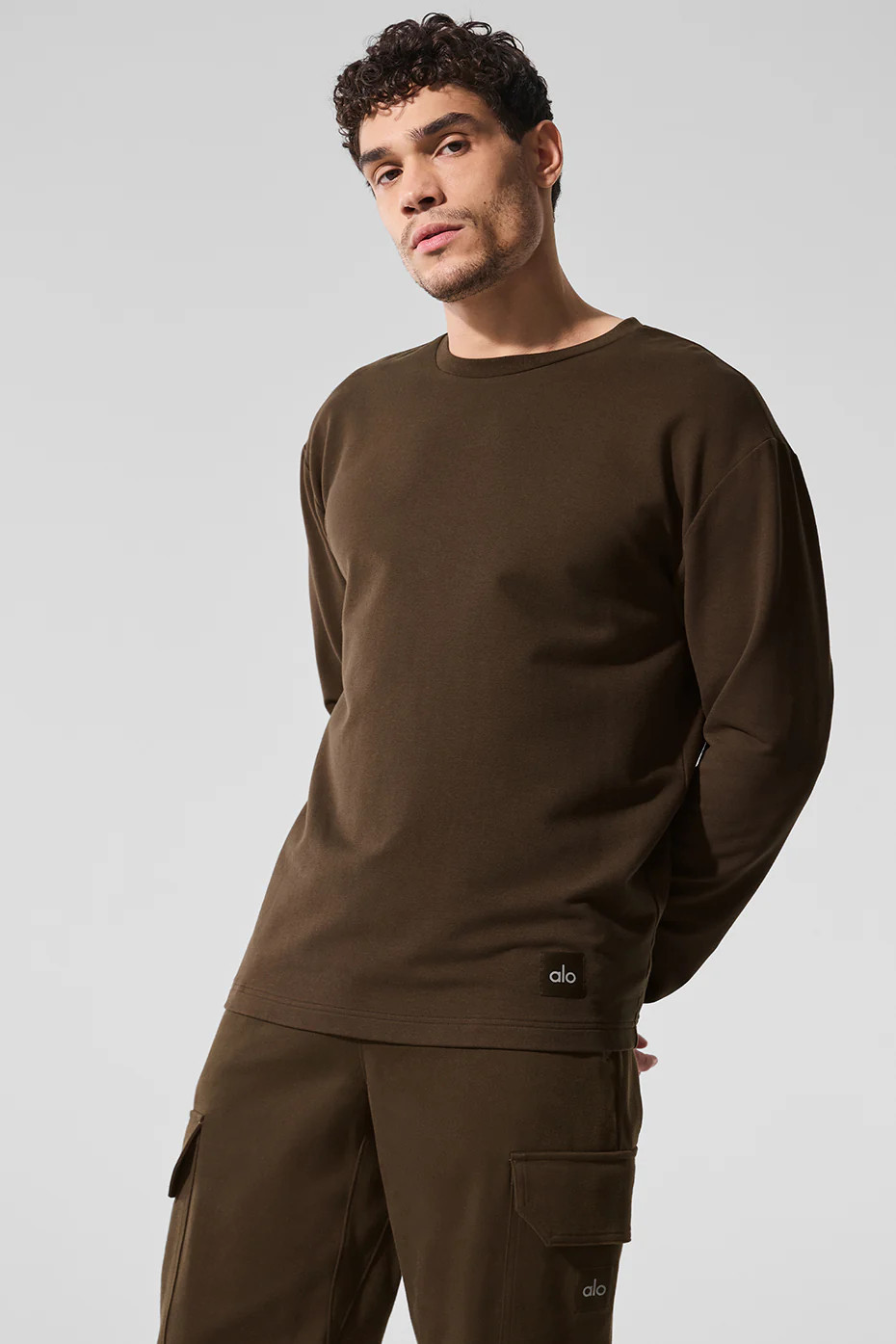 ALO | Double Take Long Sleeve Crewneck Top in Espresso Brown, Size: XL | Alo Yoga (US)