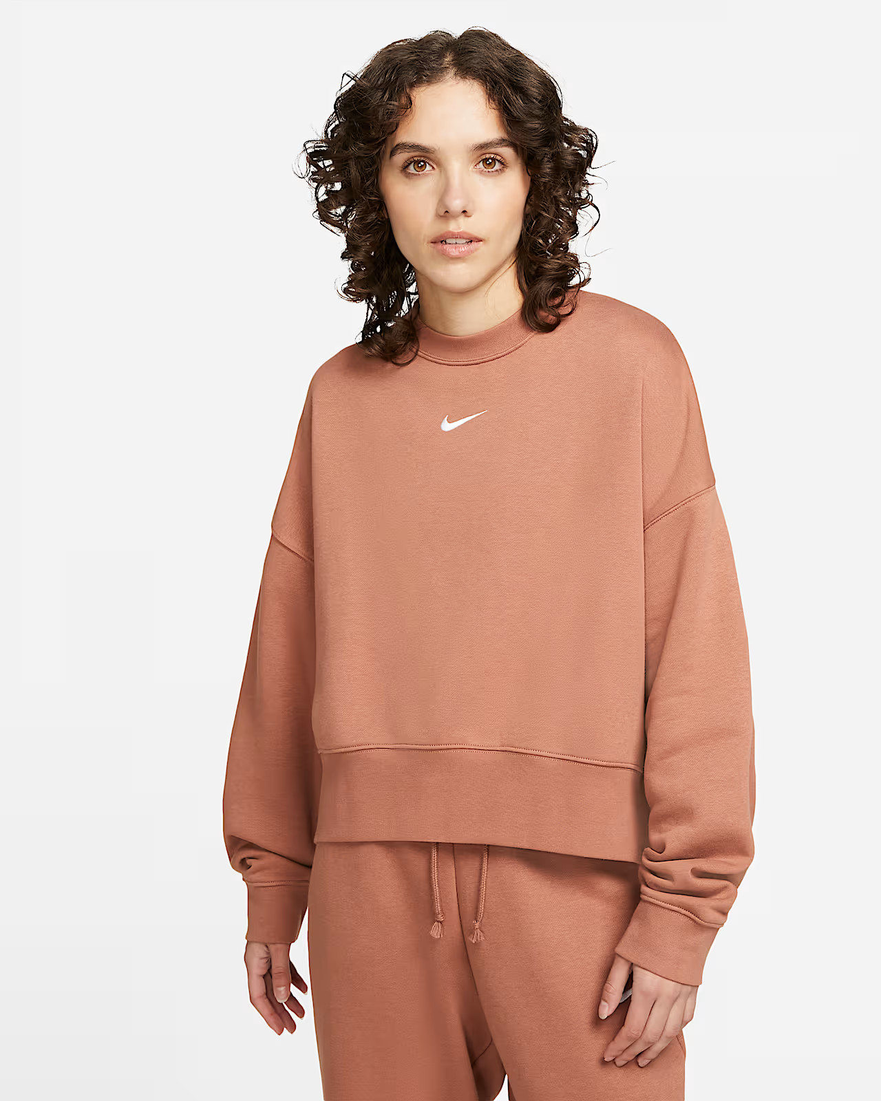 Nike Sportswear Collection Essentials | Nike (US)