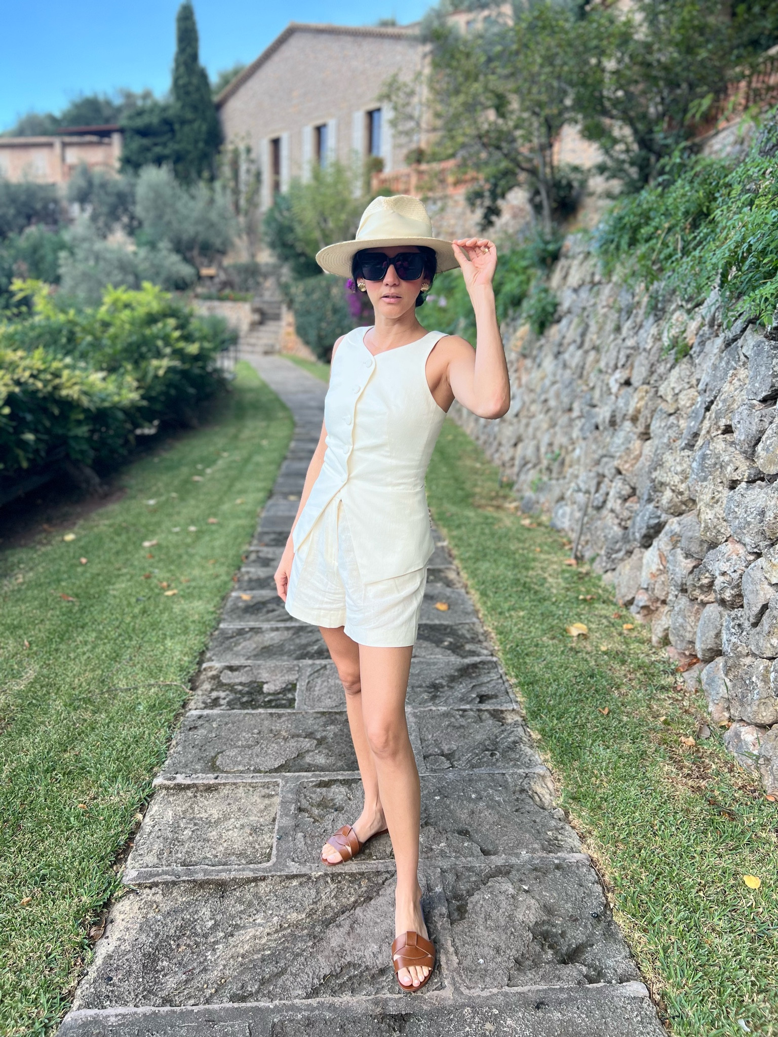 Unwinding 🌱 

#LTKTravel #LTKFindsUnder50 #LTKStyleTip