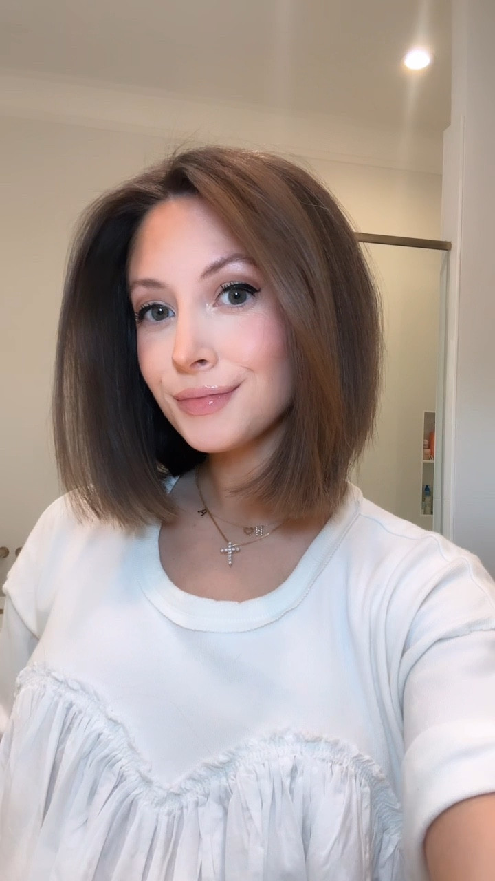 my hair routine from wet to dry:
dyson airstraight
dyson blow dryer
gisou hair oil
tangle teezer comb
hot tools blow dryer brush (small head)
navy haircare navy dry texture sprayy
ghd straightener

#LTKStyleTip #LTKBeauty #LTKSaleAlert