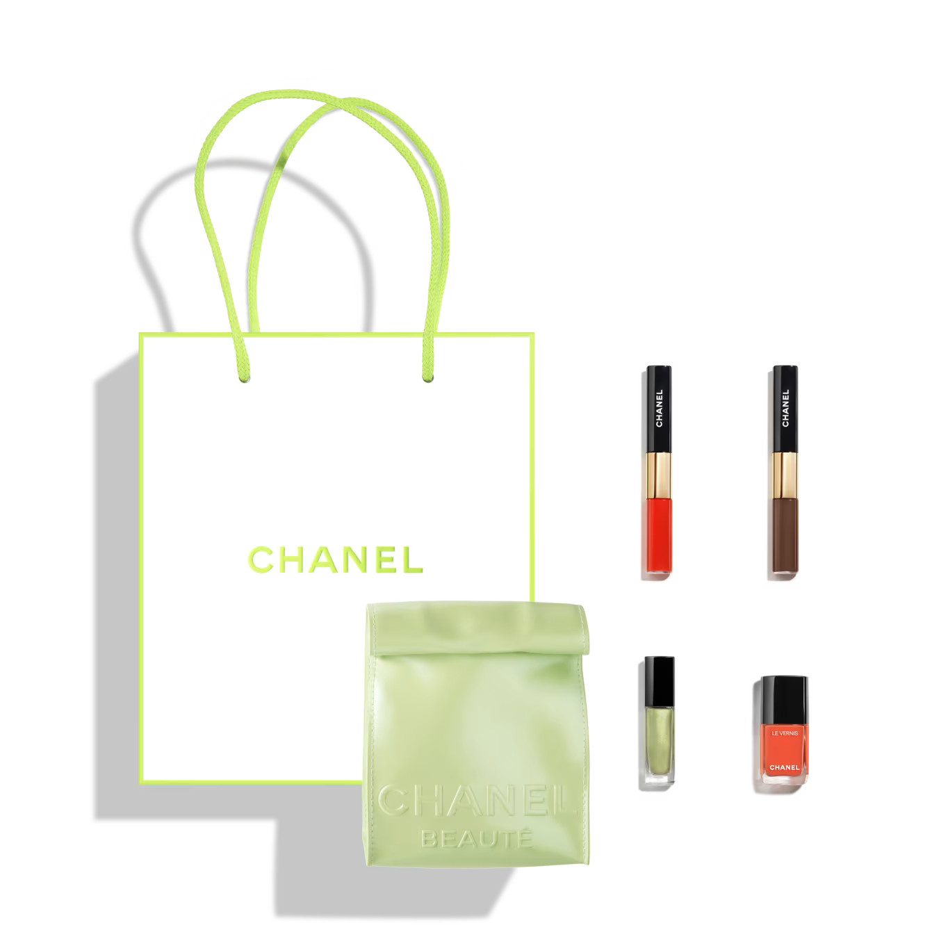 CHANEL MAKEUP TAKEAWAYS The city break set  | CHANEL | Chanel, Inc. (US)