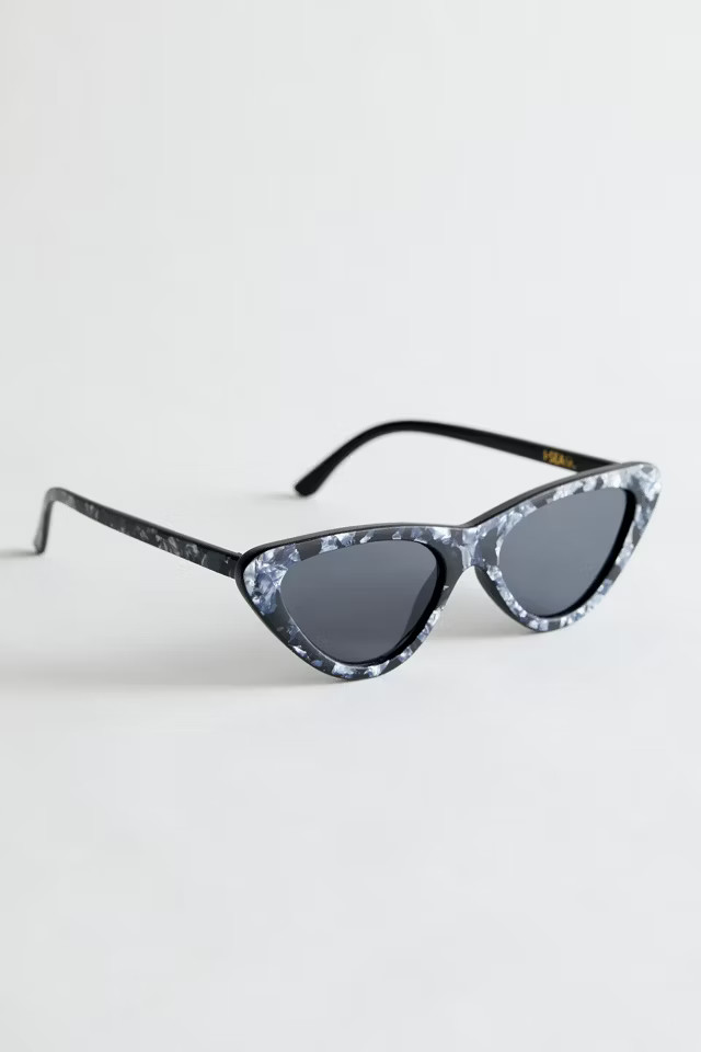 Florance Cat-Eye Sunglasses | Urban Outfitters (US and RoW)
