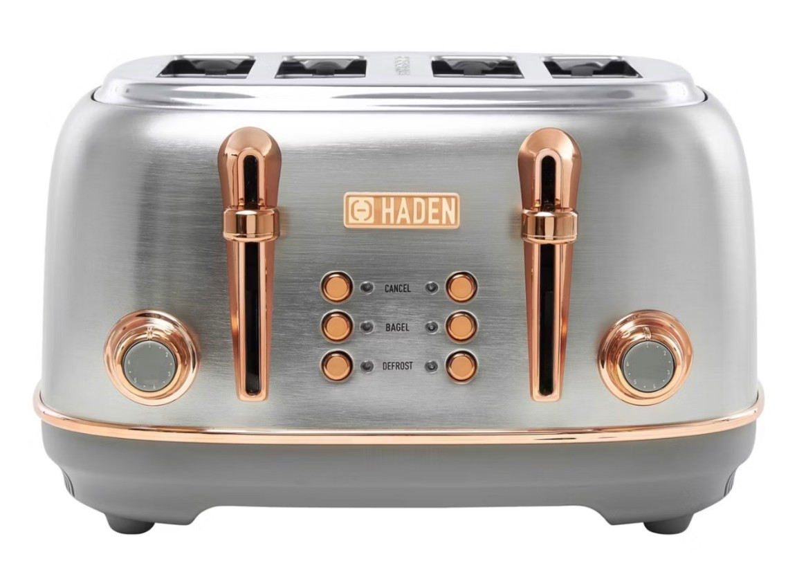 Such a beautiful toaster!! Perfect for leaving one on your counter! 

#LTKSeasonal #LTKHome