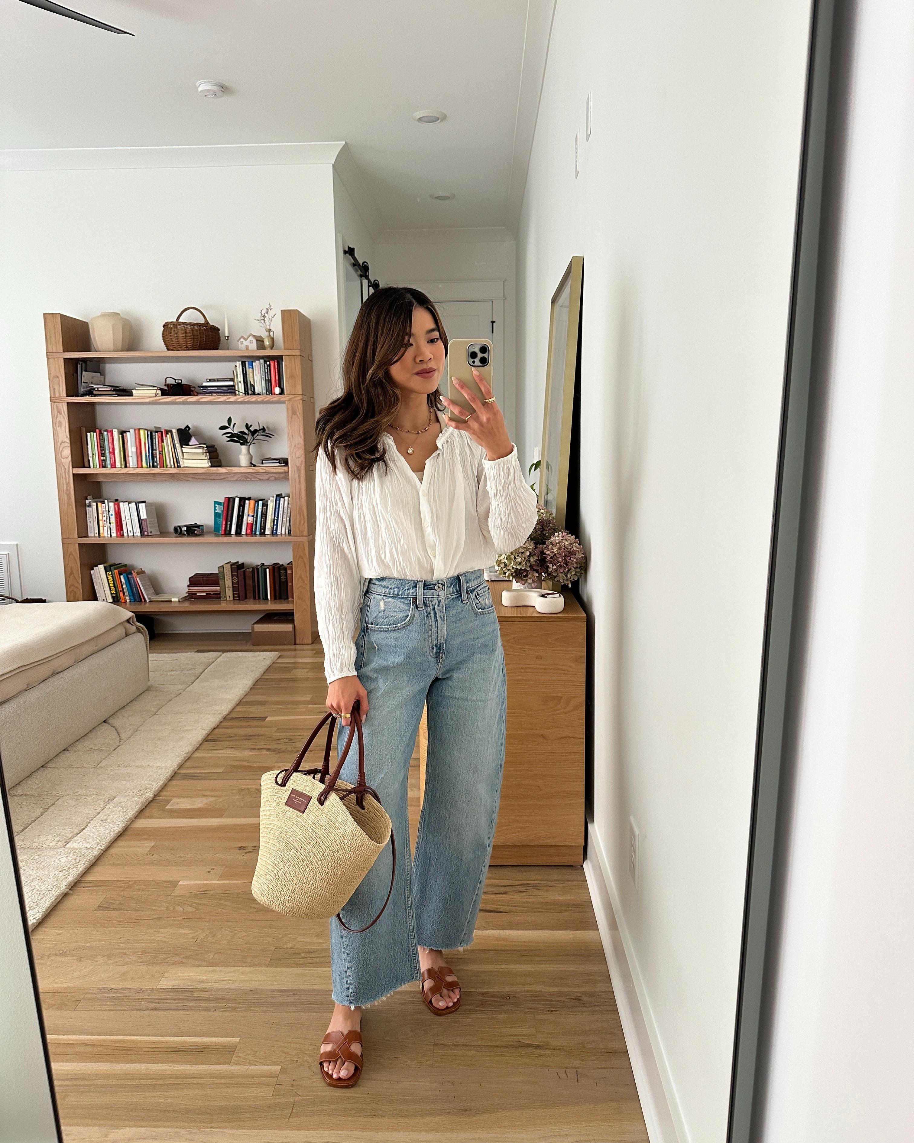 Sizing info: 
•Top size XS
•Jeans size 24 short in the color light 

petite fashion, get dressed with me, outfit inspiration, ootd, nashville outfit, Nashville influencer, petite style, vacation style, casual outfits, mom style, petite pants, spring outfits, spring outfit info, spring pants, spring outfit idea, spring top, spring bag, spring blouse, spring shoes, spring jeans  
@abercrombie 
 

#LTKootd #LTKSeasonal #LTKPetite