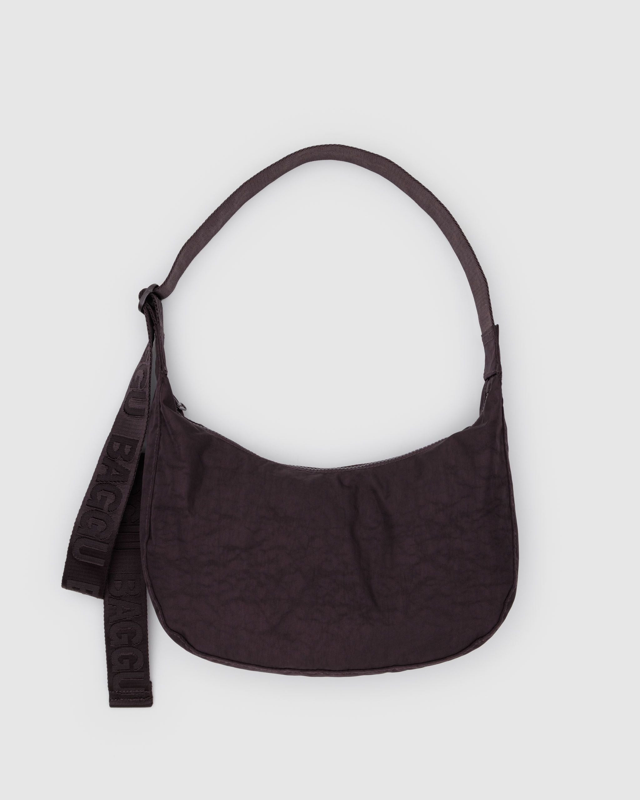 Medium Nylon Crescent Bag | BAGGU