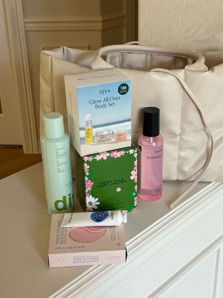 Mother’s Day Gift Ideas with @ultabeauty.. FREE gift with any fragrance purchase over $75! Most gorg flower perfume ahh and this tote came with! skincare and makeup sets - add a bow & card and it’s a perfect gift 🧚🏼‍♀️
For a new mom: Self Care and let them know you’re thinking of them on their special day. 

#mothersday #ultapartner


#LTKGiftGuide #LTKbeauty