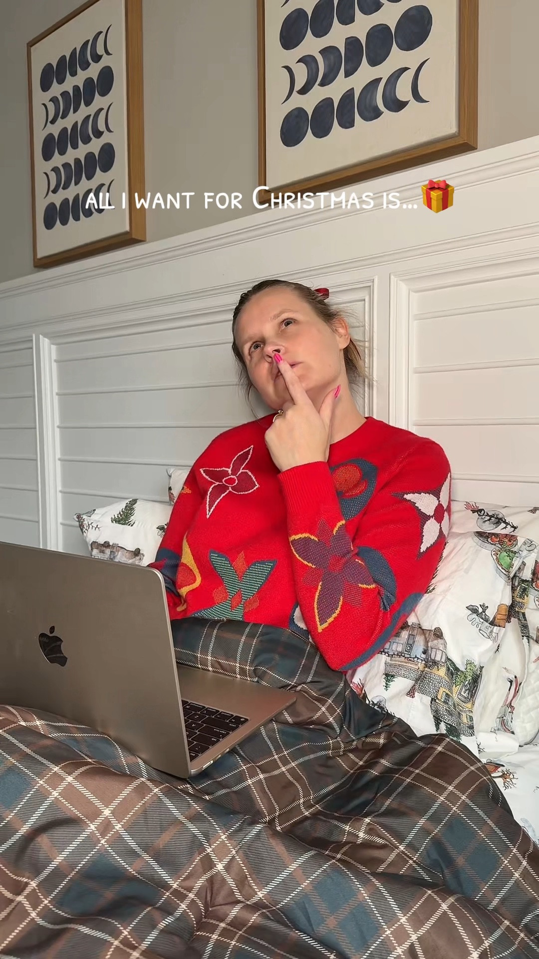 Christmas list, Vlogmas, gift guide, gifts for her, Abercrombie, amazon, dae, alo, free people, Ralph Lauren, salomon, socks, sneakers, sweatpants, hoodie, pajamas, glasses 

#LTKvlog #LTKHoliday #LTKGiftGuide