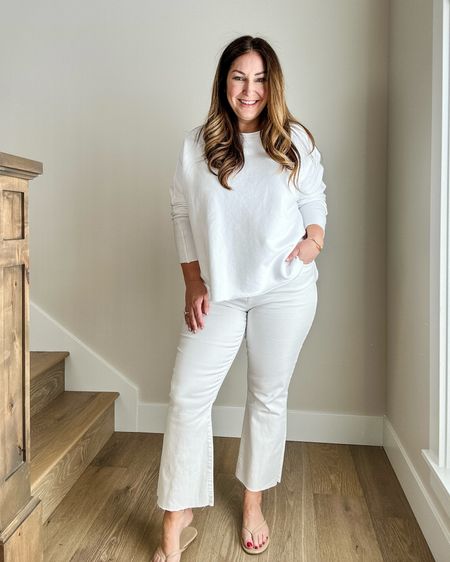Travel outfit with @FrankandEileen staple pieces

Killian Italian denim in 32 (sized up and cut about 1” off length) Anna top in large 

#FrankandEileenPartner  #WearLoveRepeat
Travel outfit, loungewear, spring 


#LTKtravel #LTKSeasonal #LTKstyletip